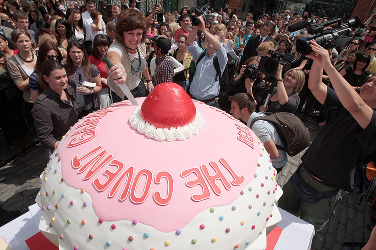 Covent Garden Giant Cupcake